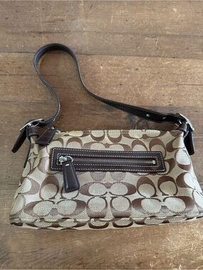 Coach logo Y2K vintage bag